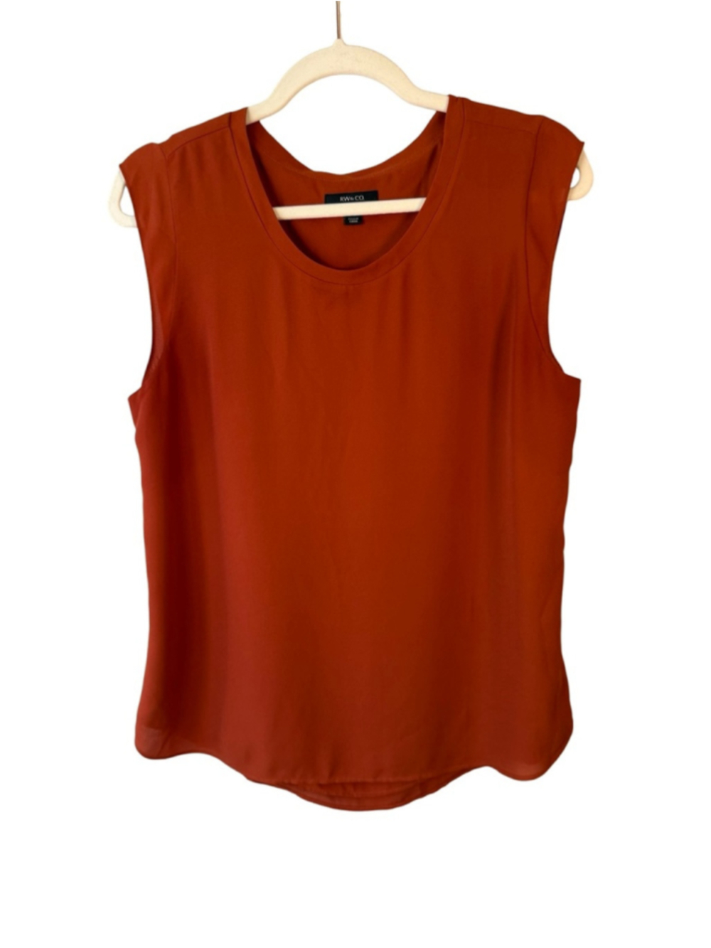 RW&CO Burnt Orange Sleeveless Scoop Neck Blouse Size M Minimalist Flowy Office